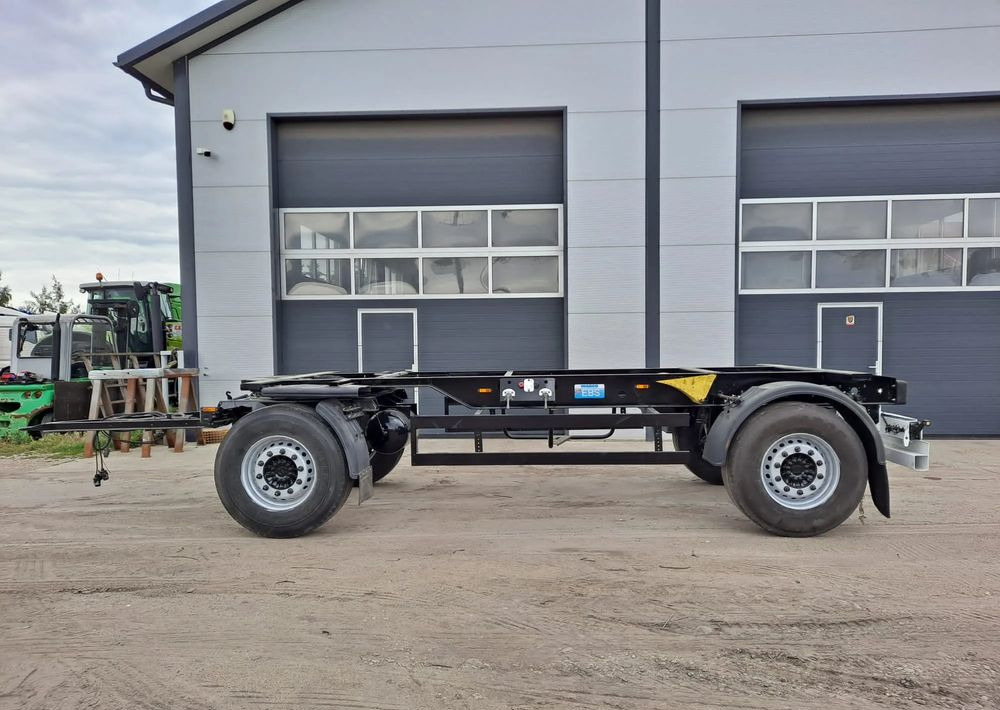 Krone BDF do mleka przyczepa do przewozu mleka - Remorcă şasiu: Foto 4 Krone BDF do mleka przyczepa do przewozu mleka - Remorcă şasiu: Foto 4