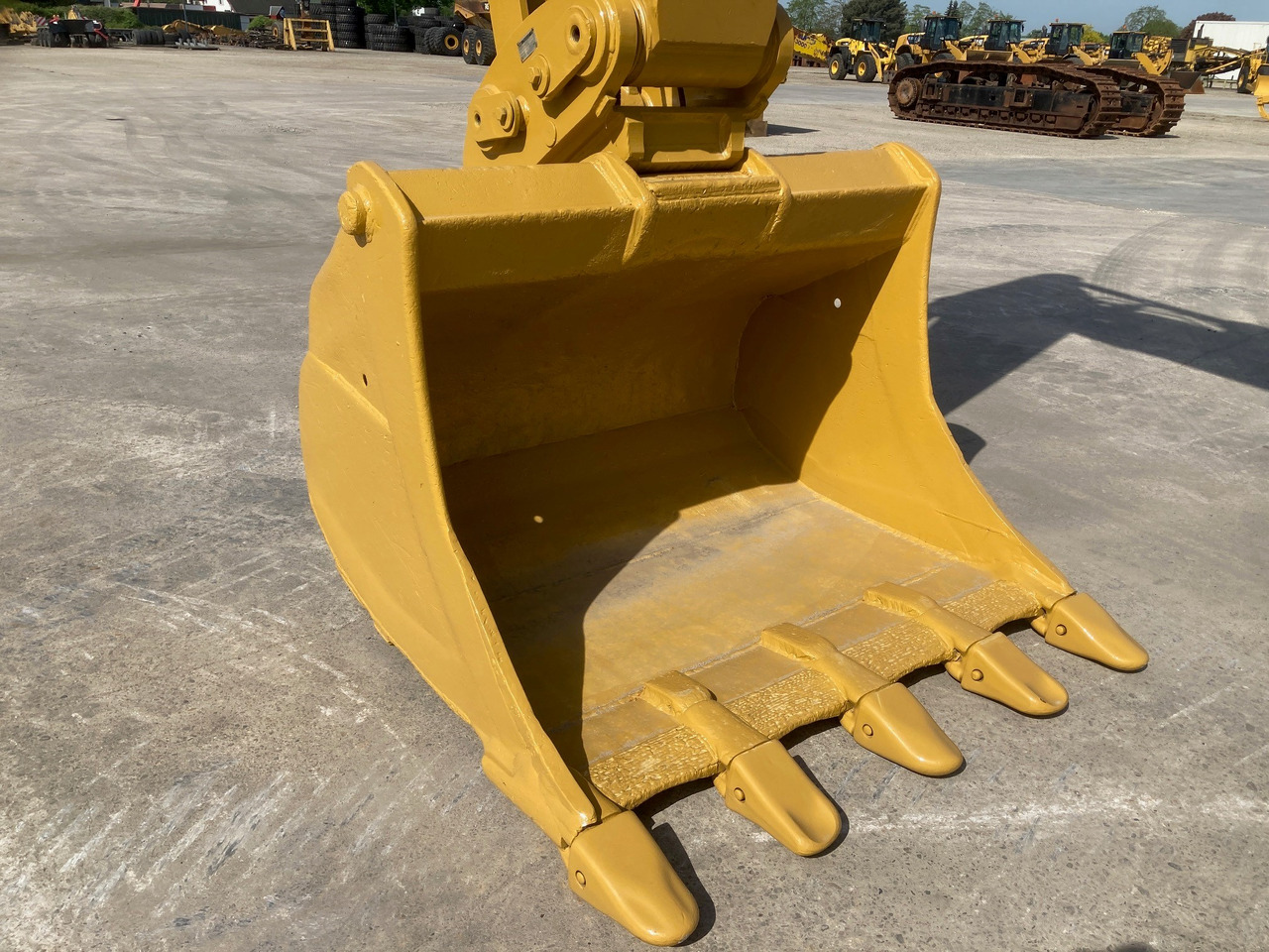 Excavator pe şenile caterpillar 330DL: Foto 14