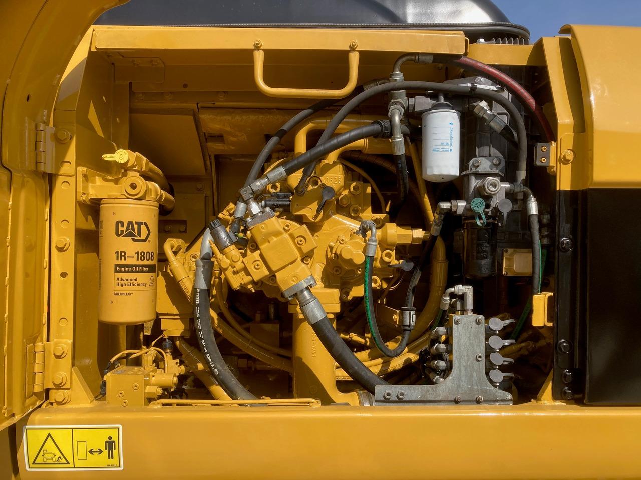 Excavator pe şenile caterpillar 330DL: Foto 10