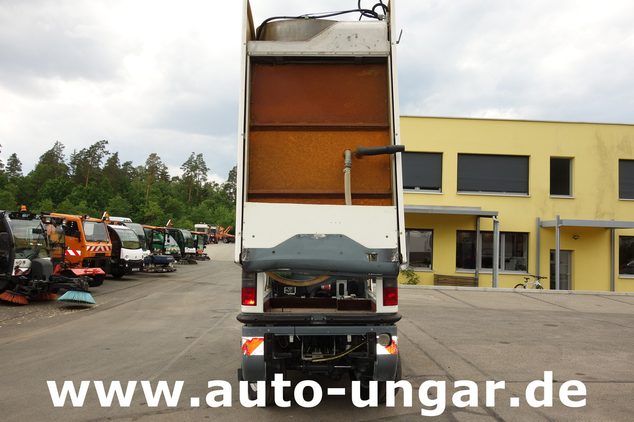 Boschung S3 Wasserfass Kipper 4-Rad-Lenkung Multicar Kommunalfahrzeug Geräteträger - Maşina comunala: Foto 4 Boschung S3 Wasserfass Kipper 4-Rad-Lenkung Multicar Kommunalfahrzeug Geräteträger - Maşina comunala: Foto 4