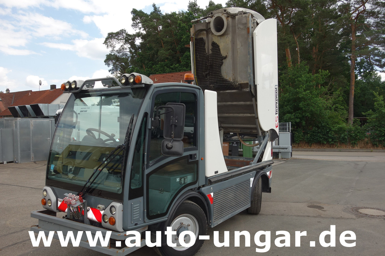 Boschung S3 Wasserfass Kipper 4-Rad-Lenkung Multicar Kommunalfahrzeug Geräteträger - Maşina comunala: Foto 2 Boschung S3 Wasserfass Kipper 4-Rad-Lenkung Multicar Kommunalfahrzeug Geräteträger - Maşina comunala: Foto 2