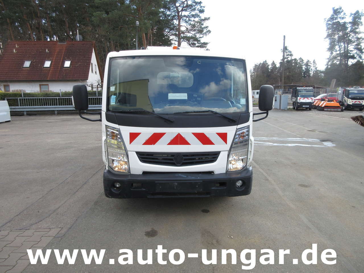 Renault Maxity 130 Müllwagen 3.500kg Lifter Presse Kipper Provence Benne Medium - Autogunoiere: Foto 2 Renault Maxity 130 Müllwagen 3.500kg Lifter Presse Kipper Provence Benne Medium - Autogunoiere: Foto 2