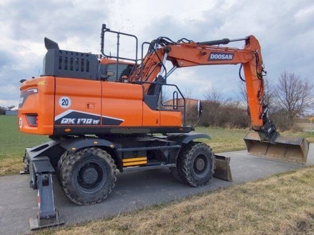 Doosan 18.6t DX170 W-7 (DEVELON) - Excavator pe roţi: Foto 2 Doosan 18.6t DX170 W-7 (DEVELON) - Excavator pe roţi: Foto 2