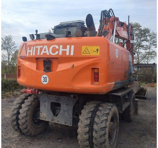 Hitachi Zaxis 140W-5B - Excavator pe roţi: Foto 3 Hitachi Zaxis 140W-5B - Excavator pe roţi: Foto 3