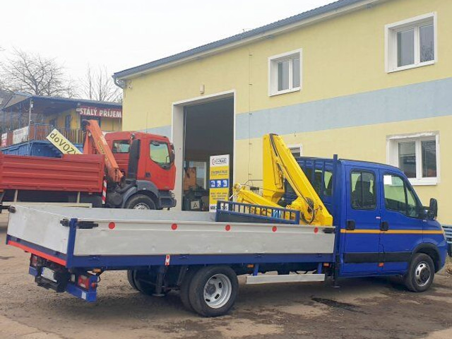 Iveco 50C18 Daily 3.D 16V +Effer - Autoutilitară cu platformă, Autoutilitară cabină dublă: Foto 4 Iveco 50C18 Daily 3.D 16V +Effer - Autoutilitară cu platformă, Autoutilitară cabină dublă: Foto 4