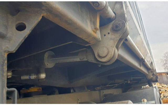 Kamaz 6x6 - 65111 - Camion basculantă: Foto 4 Kamaz 6x6 - 65111 - Camion basculantă: Foto 4