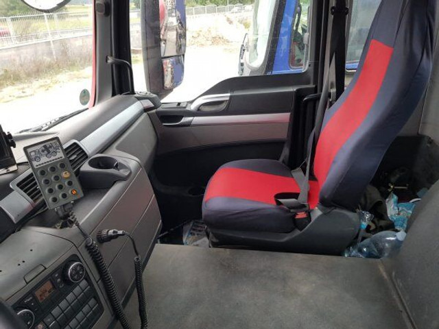 MAN TGS 32.360 - Autobetonieră: Foto 4 MAN TGS 32.360 - Autobetonieră: Foto 4