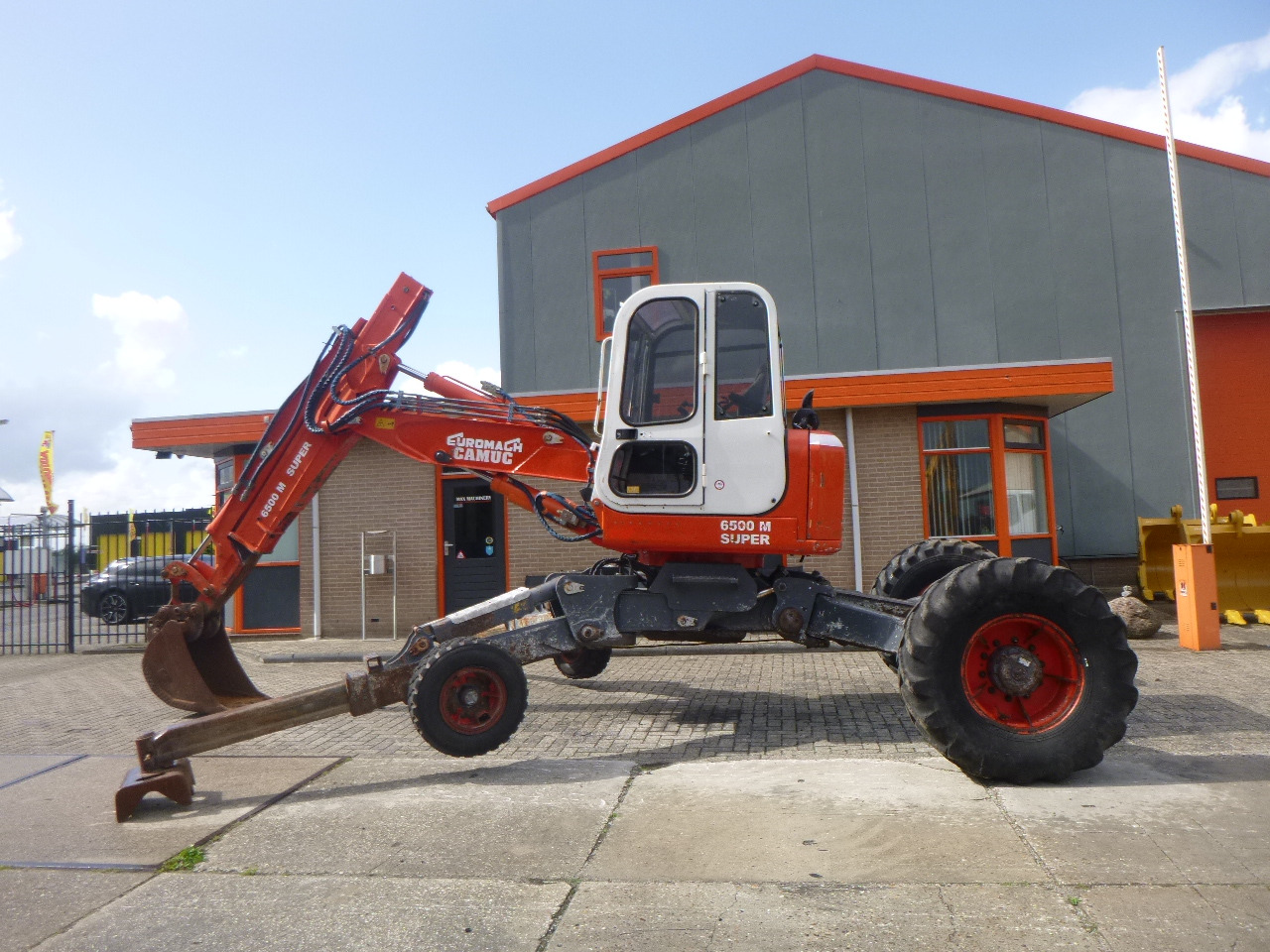 EUROCOMACH 6500M Super - Excavator păianjen: Foto 1 EUROCOMACH 6500M Super - Excavator păianjen: Foto 1
