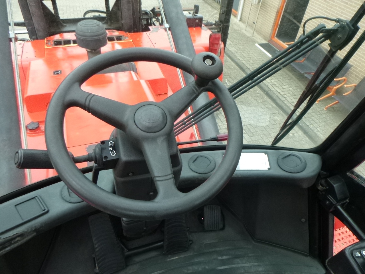 Stivuitor containere HYSTER H22.00XM-12EC: Foto 23 Stivuitor containere HYSTER H22.00XM-12EC: Foto 23