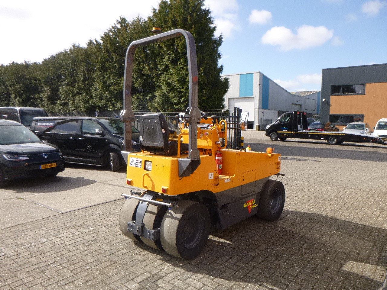 SAKAI TS160-2 - Compactor cu pneuri: Foto 4 SAKAI TS160-2 - Compactor cu pneuri: Foto 4