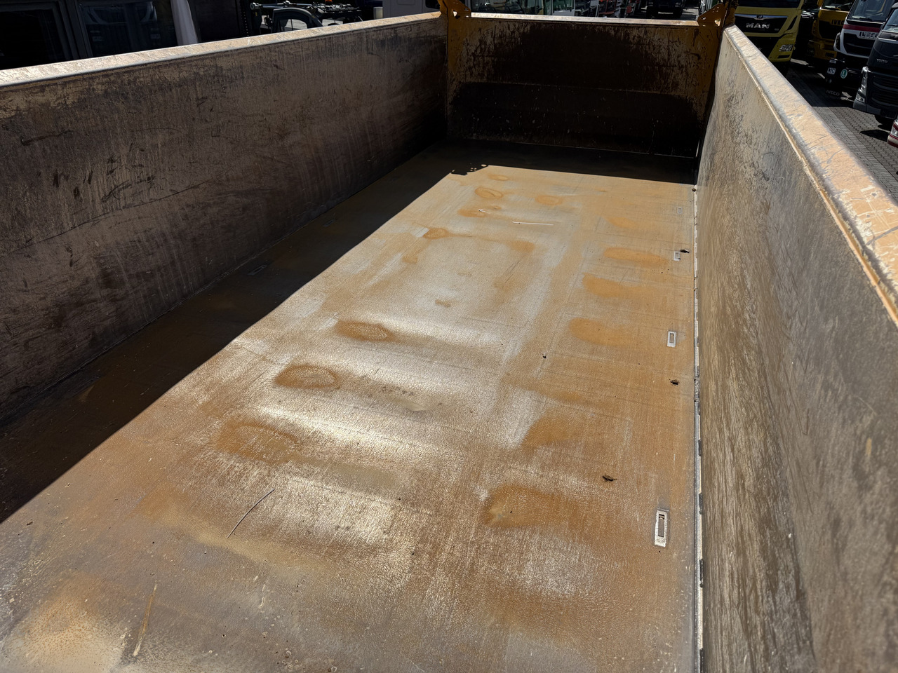 MAN TGS 41.500 8X6 BB Meiller - Camion basculantă: Foto 2 MAN TGS 41.500 8X6 BB Meiller - Camion basculantă: Foto 2