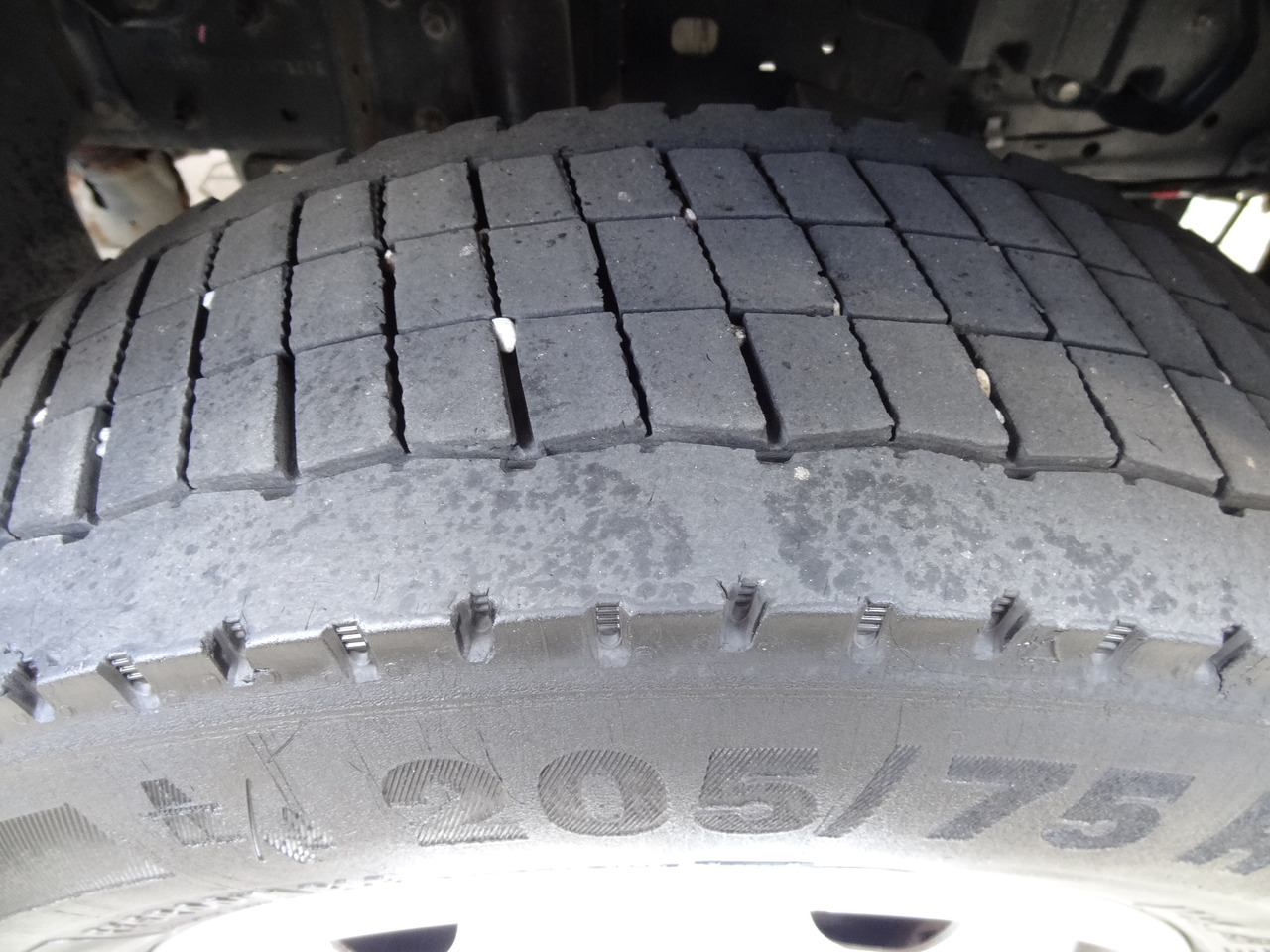 Mitsubishi Fuso 7C18 Meiller - Camion basculantă: Foto 2 Mitsubishi Fuso 7C18 Meiller - Camion basculantă: Foto 2