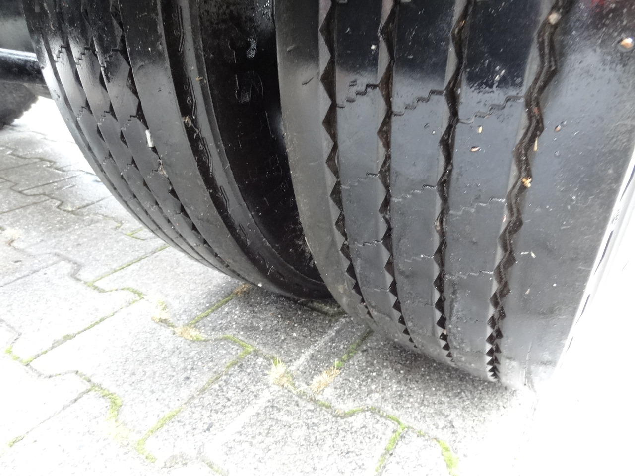 Renault D180.75 Haken Multilift - Camion cu cârlig: Foto 3 Renault D180.75 Haken Multilift - Camion cu cârlig: Foto 3