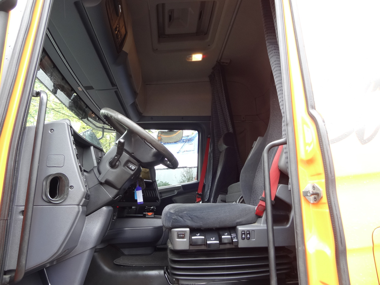 Scania R480 6X2*4 Kran Atlas 240 bis 20 Meter - Camion platformă, Camion cu macara: Foto 3 Scania R480 6X2*4 Kran Atlas 240 bis 20 Meter - Camion platformă, Camion cu macara: Foto 3