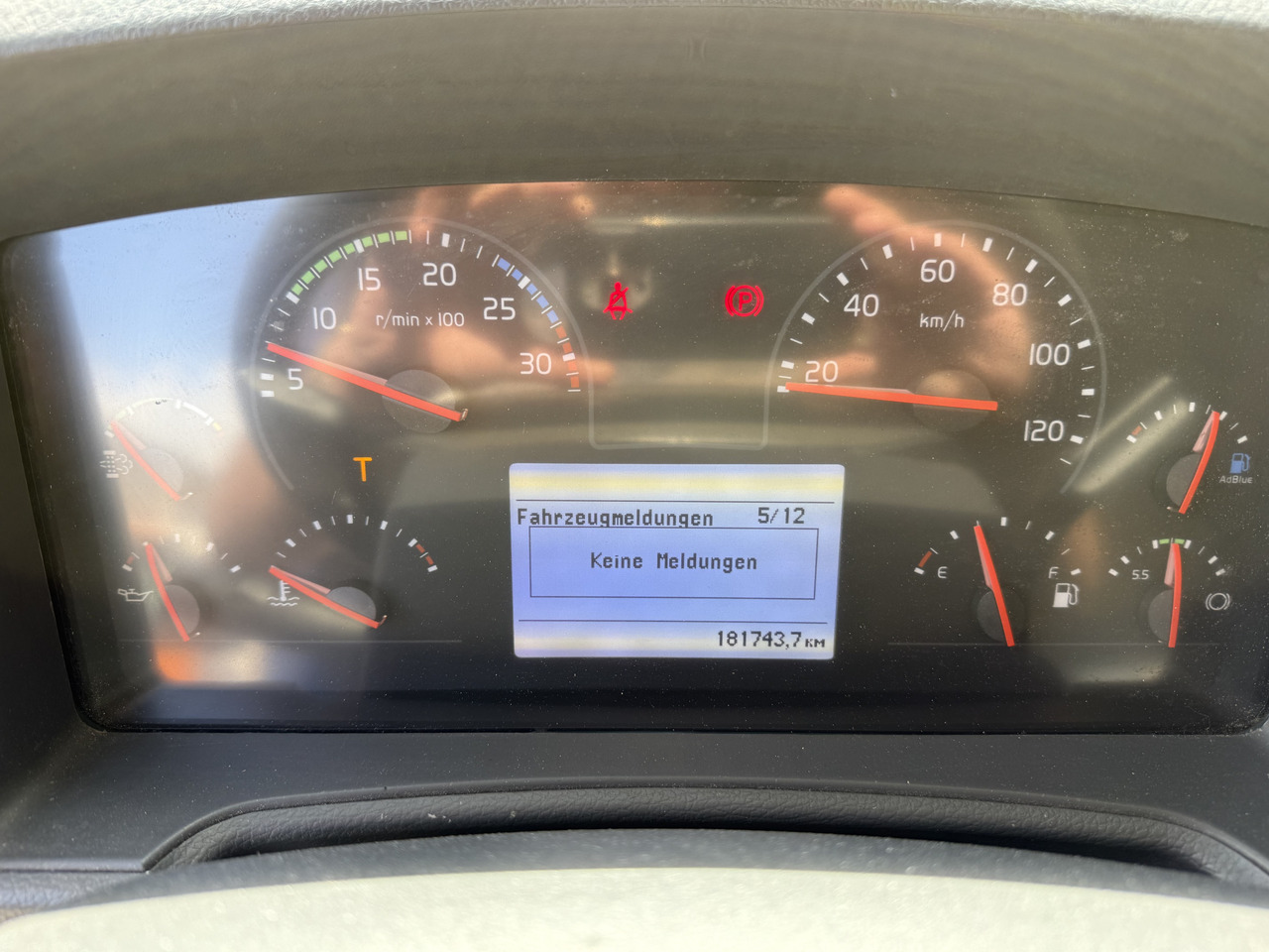 Volvo FL210 14 Tonner - Camion cu prelată: Foto 5 Volvo FL210 14 Tonner - Camion cu prelată: Foto 5