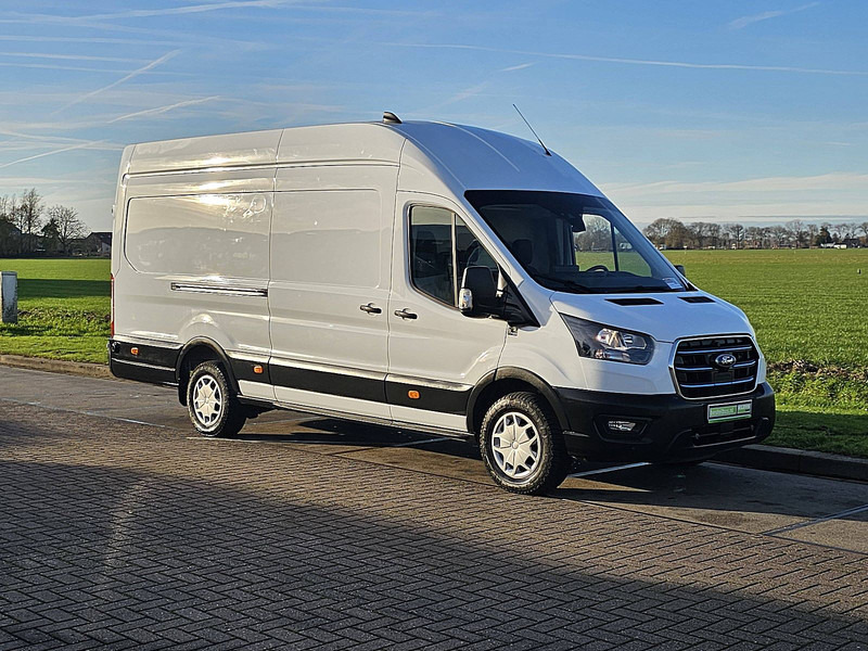 Ford E-Transit L4H3 Maxi 89 kWh - Dubă, Autoutilitară electrică: Foto 5 Ford E-Transit L4H3 Maxi 89 kWh - Dubă, Autoutilitară electrică: Foto 5