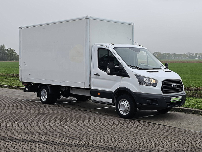 Ford Transit 2.0 - Autoutilitară box: Foto 5 Ford Transit 2.0 - Autoutilitară box: Foto 5