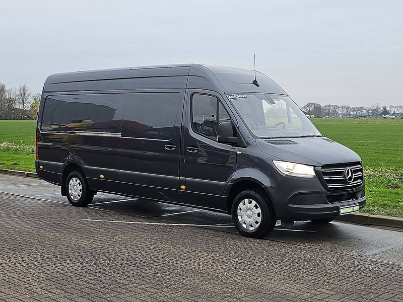 Mercedes-Benz Sprinter 315 L3H2 Mbux + Navi AC! - Dubă: Foto 5 Mercedes-Benz Sprinter 315 L3H2 Mbux + Navi AC! - Dubă: Foto 5
