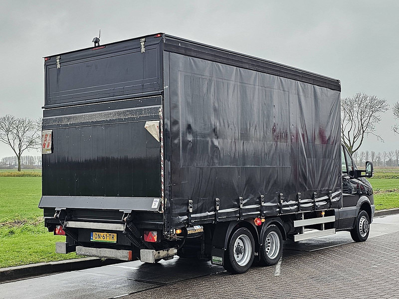 Volkswagen Crafter 50 2.0 CLICKSTAR - Autoutilitară box: Foto 3 Volkswagen Crafter 50 2.0 CLICKSTAR - Autoutilitară box: Foto 3