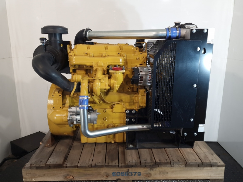 Caterpillar 3054C DITAAC Engine + Radiator - Motor pentru Echipament industrial: Foto 5 Caterpillar 3054C DITAAC Engine + Radiator - Motor pentru Echipament industrial: Foto 5