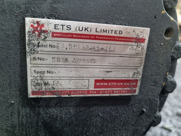 Dana Spicer 13.5HR32412-636 Gearbox - Cutie de viteze: Foto 2 Dana Spicer 13.5HR32412-636 Gearbox - Cutie de viteze: Foto 2