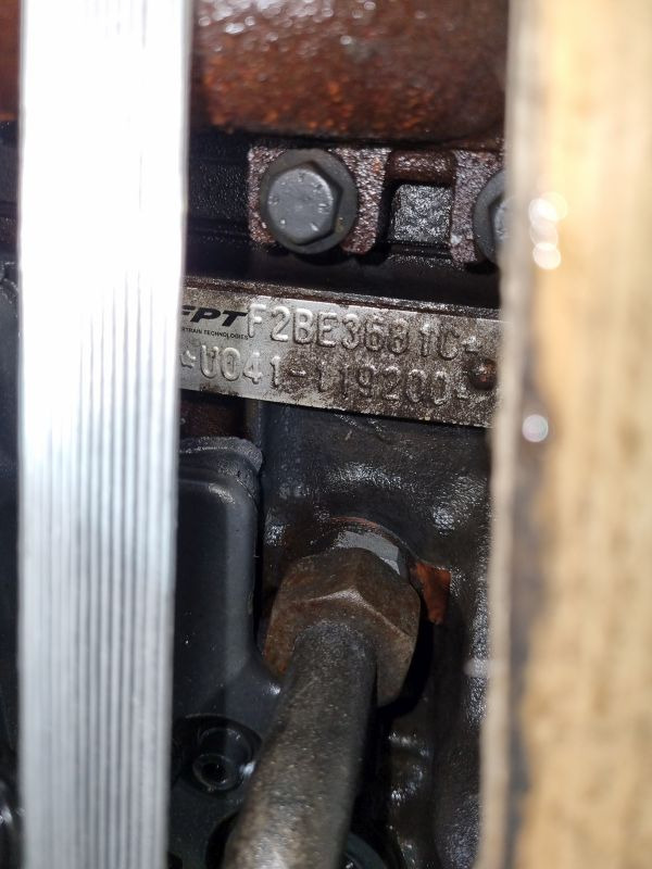 Motor pentru Camion Iveco Cursor 8 E4 F2BE3681 Engine (Truck): Foto 10 Motor pentru Camion Iveco Cursor 8 E4 F2BE3681 Engine (Truck): Foto 10