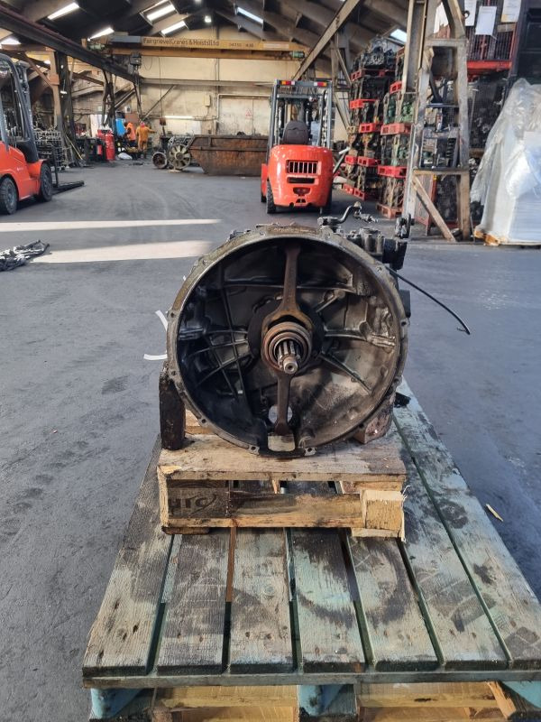 ZF 6S1000TO Gearbox - Cutie de viteze: Foto 3 ZF 6S1000TO Gearbox - Cutie de viteze: Foto 3