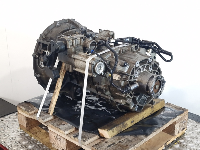 ZF Ecolite 6S800TO Renault Spec Gearbox - Cutie de viteze: Foto 4 ZF Ecolite 6S800TO Renault Spec Gearbox - Cutie de viteze: Foto 4