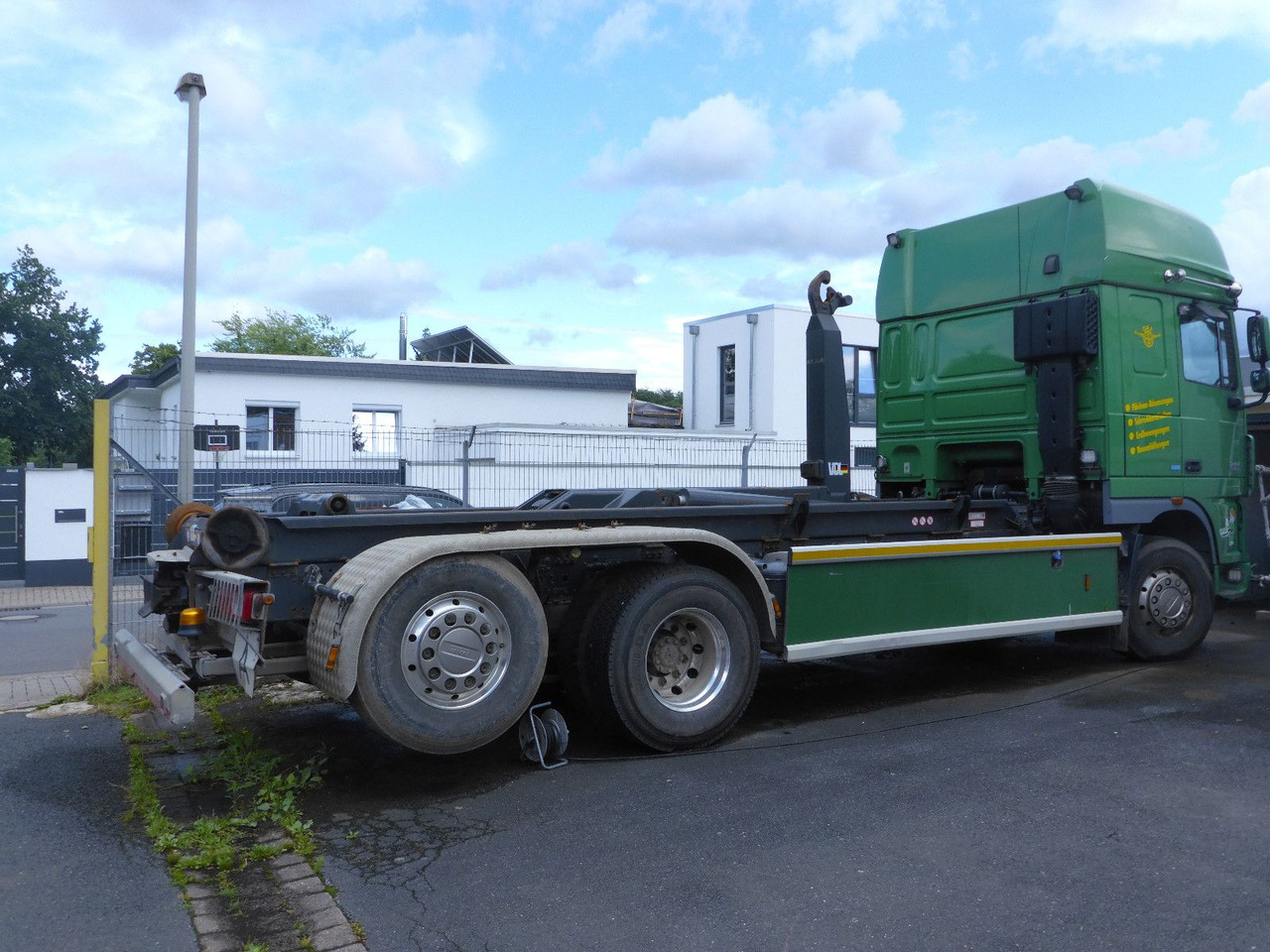 DAF XF 510 aus Werkverkehr 6 x 2 510PS Top-Zustan - Camion cu cârlig: Foto 3 DAF XF 510 aus Werkverkehr 6 x 2 510PS Top-Zustan - Camion cu cârlig: Foto 3