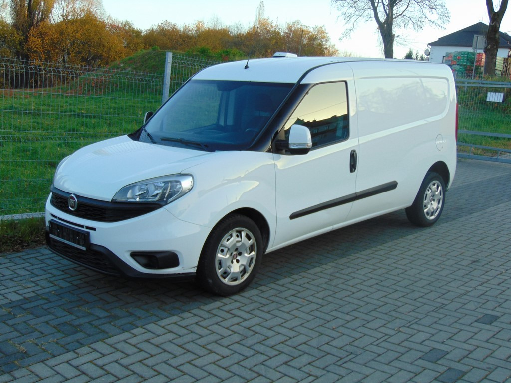 FIAT Doblo 1,6 MultiJet 105KM MAXI MAX - Autoutilitară compactă: Foto 1 FIAT Doblo 1,6 MultiJet 105KM MAXI MAX - Autoutilitară compactă: Foto 1