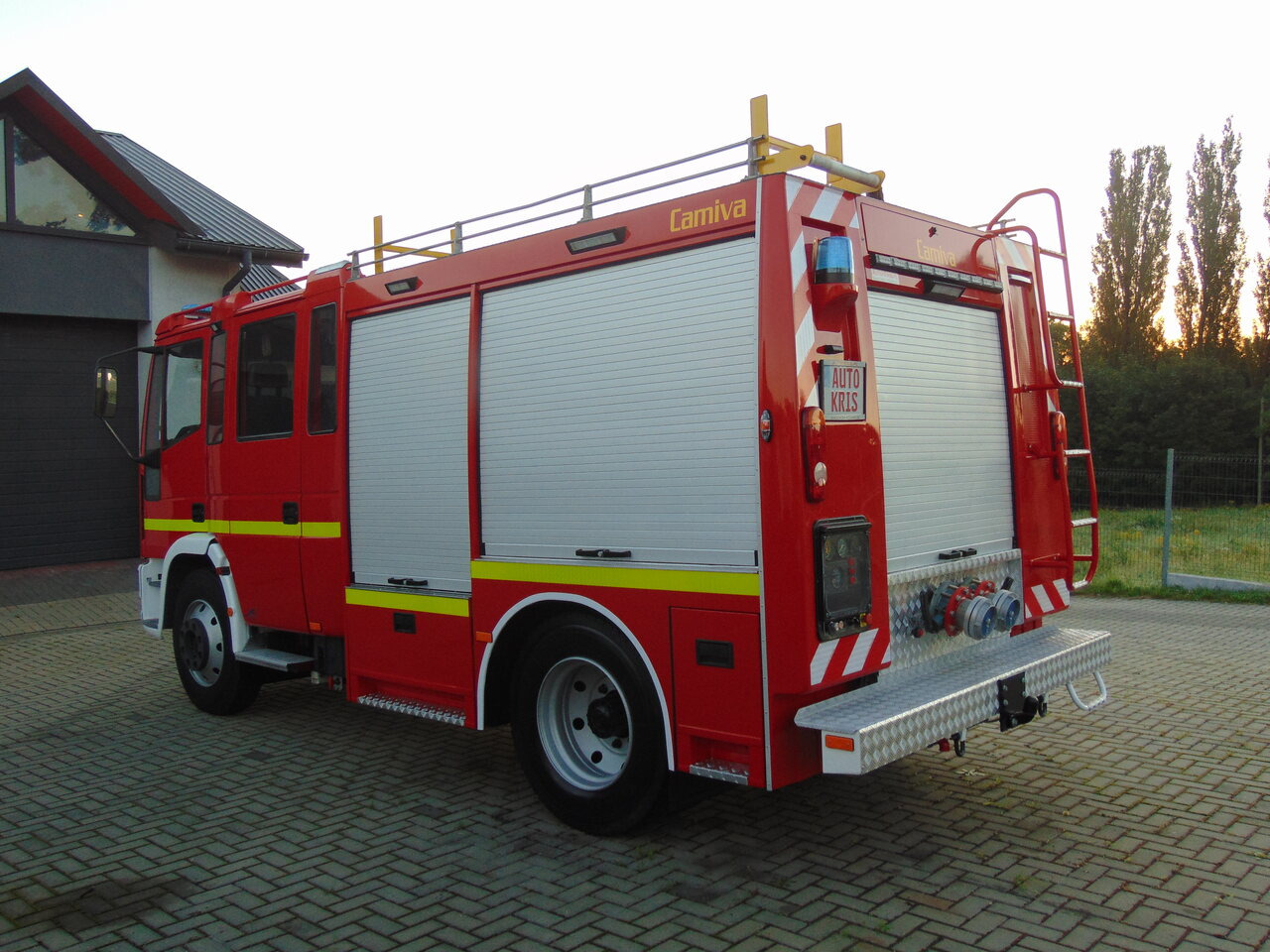 IVECO EuroCargo 130E23 Camiva - Autospeciala de stins incendii: Foto 3 IVECO EuroCargo 130E23 Camiva - Autospeciala de stins incendii: Foto 3