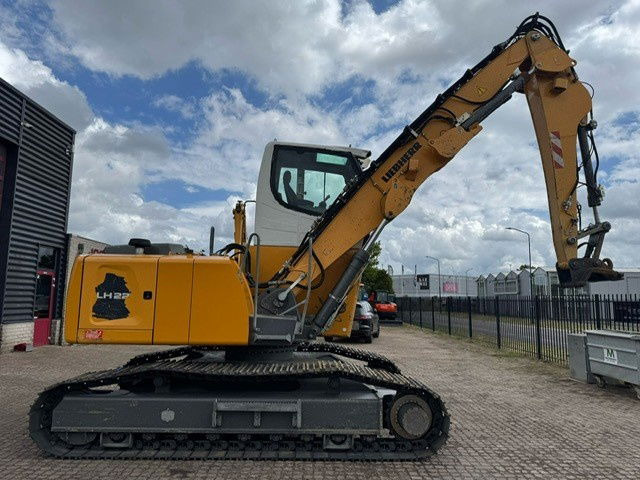 Liebherr LH 22 C Litronic 95 Rijwerk - Excavator pentru manipulare de materiale: Foto 5 Liebherr LH 22 C Litronic 95 Rijwerk - Excavator pentru manipulare de materiale: Foto 5