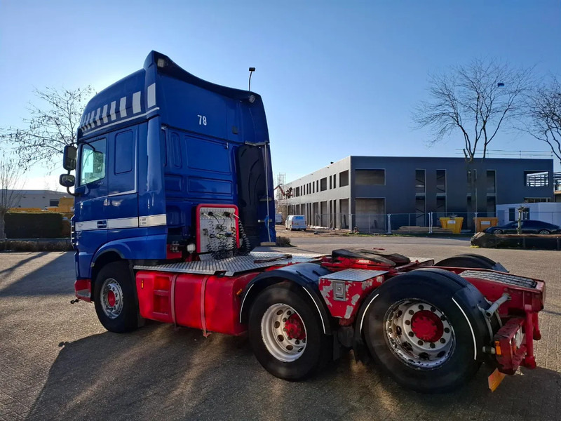 DAF XF106-510 / INTARDER / BOOGIE / DEB / ACC / LWDS / PARK-AIRCO / NAVI / LEATHER / FRIDGE / AUTOMATIC / EURO-6 / 2017 - Cap tractor: Foto 3 DAF XF106-510 / INTARDER / BOOGIE / DEB / ACC / LWDS / PARK-AIRCO / NAVI / LEATHER / FRIDGE / AUTOMATIC / EURO-6 / 2017 - Cap tractor: Foto 3