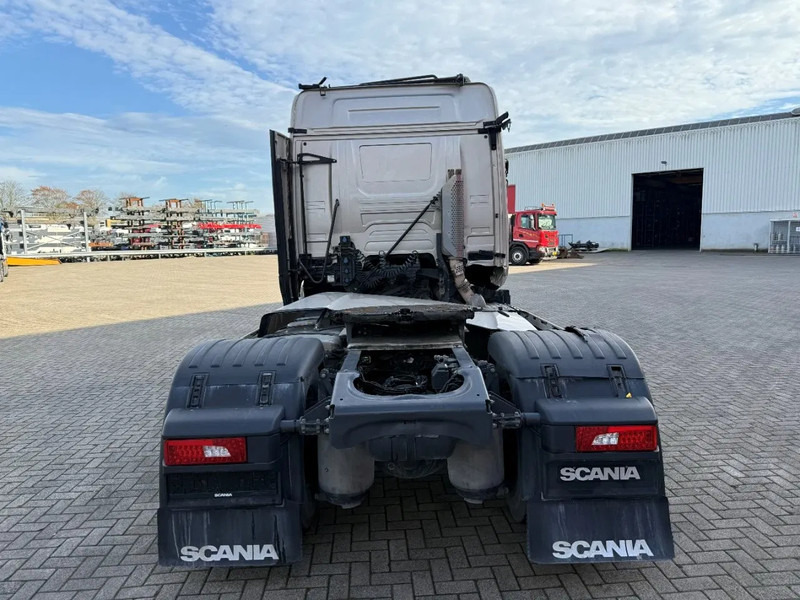 Scania NGS R450 / ENGINE RUNNING / RETARDER / HYDRAULICS / ONLY:565078 KM / FULL-AIR / ALCOA / LEATHER / EURO-6 / 2020 - Cap tractor: Foto 4 Scania NGS R450 / ENGINE RUNNING / RETARDER / HYDRAULICS / ONLY:565078 KM / FULL-AIR / ALCOA / LEATHER / EURO-6 / 2020 - Cap tractor: Foto 4