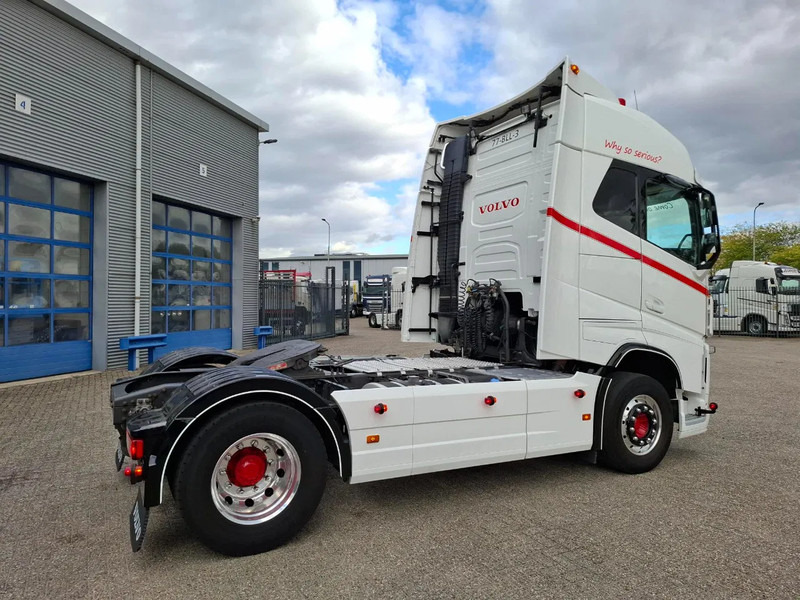 Volvo FH4-460 / CLEAN NL TRUCK / VEB+ / ADR / ACC / LWDS / DAS / DOUBLE TANK / LEATHER / FRIDGE / ALCOA / EURO-6 / 2016 - Cap tractor: Foto 5 Volvo FH4-460 / CLEAN NL TRUCK / VEB+ / ADR / ACC / LWDS / DAS / DOUBLE TANK / LEATHER / FRIDGE / ALCOA / EURO-6 / 2016 - Cap tractor: Foto 5