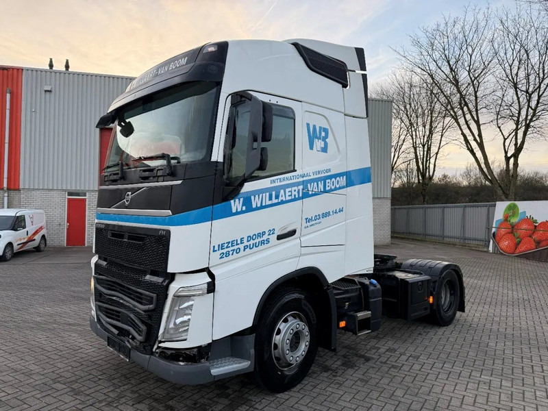 Volvo FH4-460 / ENGINE RUNNING / ONLY:388955KM / LWDS / AUTOMATIC / EURO-6 / 2019 - Cap tractor: Foto 1 Volvo FH4-460 / ENGINE RUNNING / ONLY:388955KM / LWDS / AUTOMATIC / EURO-6 / 2019 - Cap tractor: Foto 1