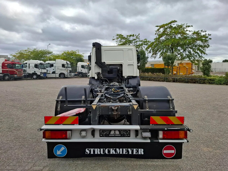 DAF CF75-250 / ADR / ONLY:320740 KM / PTO / INLINER / ALCOA / GOOD CONDITION / MANUAL / EURO-5 / 2011 - Camion şasiu: Foto 4 DAF CF75-250 / ADR / ONLY:320740 KM / PTO / INLINER / ALCOA / GOOD CONDITION / MANUAL / EURO-5 / 2011 - Camion şasiu: Foto 4