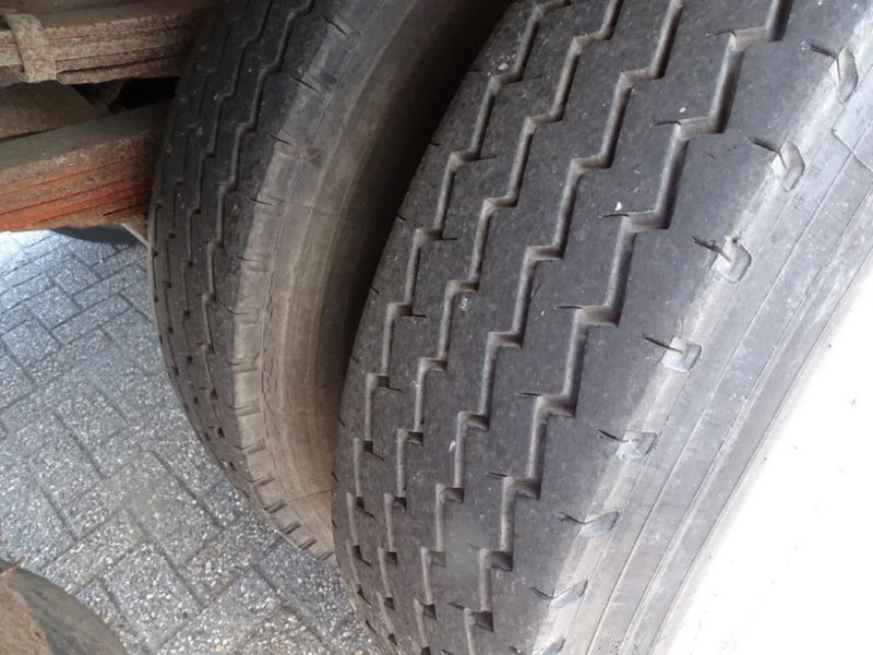 Camion furgon Scania L85.50 / 4X2 / FULL STEEL / EURO-0 / 1970: Foto 20 Camion furgon Scania L85.50 / 4X2 / FULL STEEL / EURO-0 / 1970: Foto 20