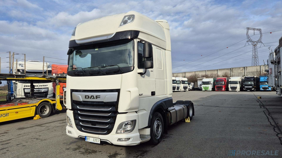 DAF XF 450 FT LOW DECK SSC EURO 6 - Cap tractor: Foto 2 DAF XF 450 FT LOW DECK SSC EURO 6 - Cap tractor: Foto 2