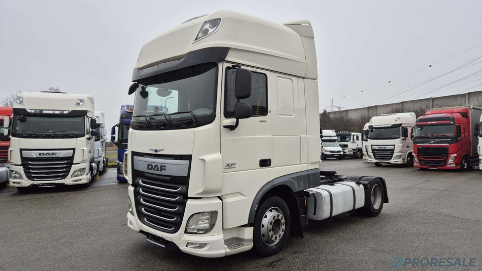 DAF XF 460 FT LOW DECK SSC EURO 6 - Cap tractor: Foto 2 DAF XF 460 FT LOW DECK SSC EURO 6 - Cap tractor: Foto 2