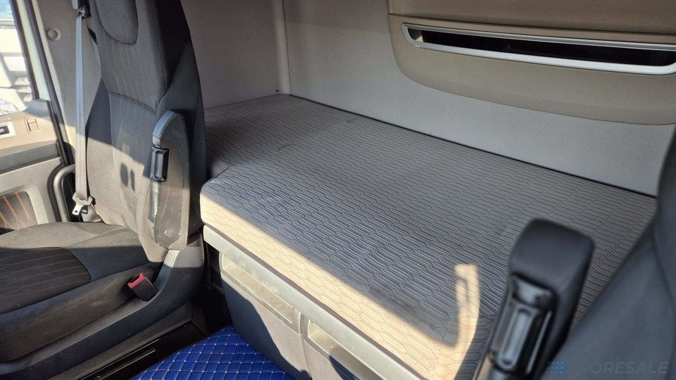 DAF XF 480 FT LOW DECK SSC EURO 6 - Cap tractor: Foto 5 DAF XF 480 FT LOW DECK SSC EURO 6 - Cap tractor: Foto 5