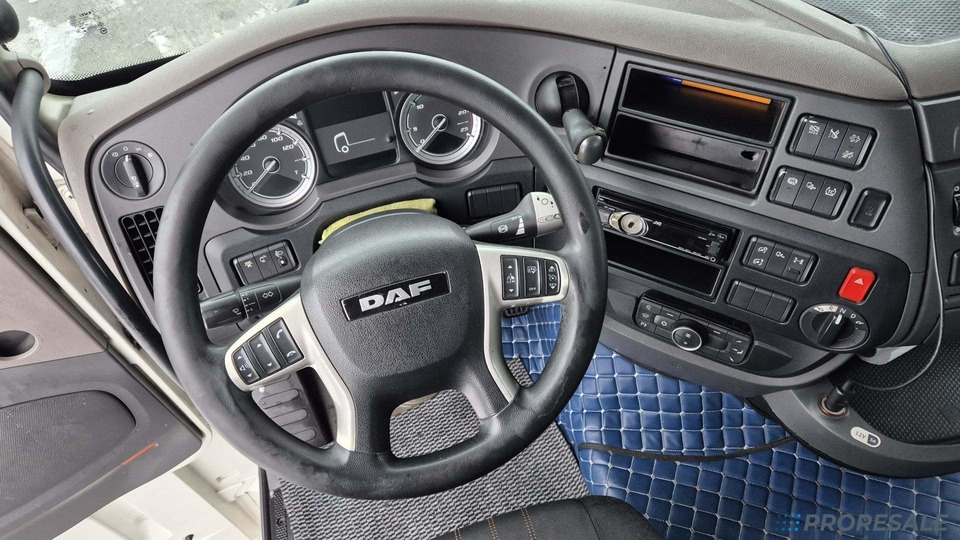 DAF XF 480 FT LOW DECK SSC EURO 6 - Cap tractor: Foto 4 DAF XF 480 FT LOW DECK SSC EURO 6 - Cap tractor: Foto 4