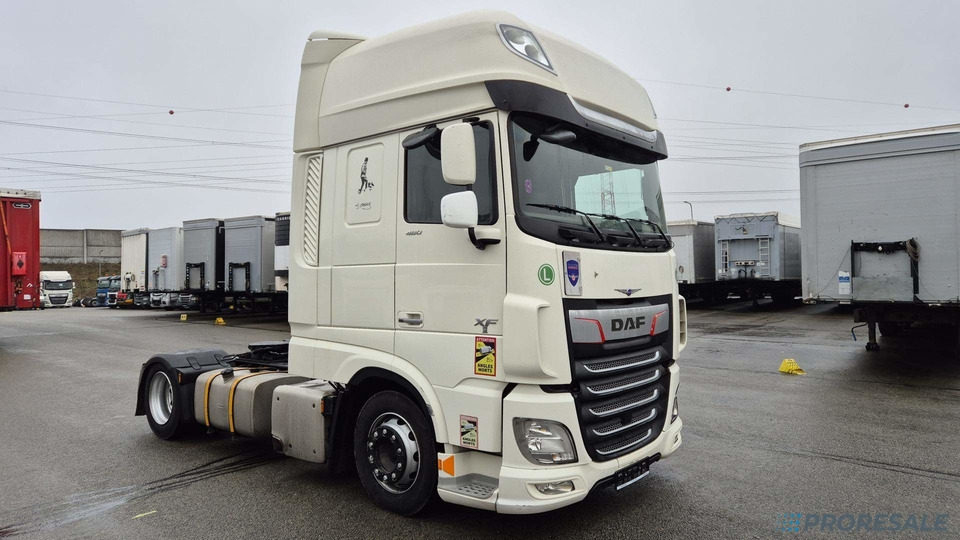 DAF XF 480 FT LOW DECK SSC EURO 6 - Cap tractor: Foto 1 DAF XF 480 FT LOW DECK SSC EURO 6 - Cap tractor: Foto 1