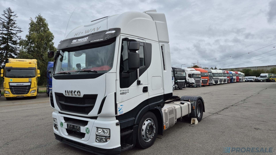 IVECO STRALIS AS440/48T LOW DECK EURO 6 - Cap tractor: Foto 1 IVECO STRALIS AS440/48T LOW DECK EURO 6 - Cap tractor: Foto 1