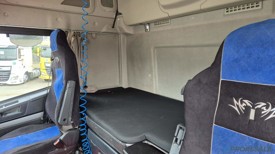 IVECO STRALIS AS440/48T LOW DECK EURO 6 - Cap tractor: Foto 4 IVECO STRALIS AS440/48T LOW DECK EURO 6 - Cap tractor: Foto 4