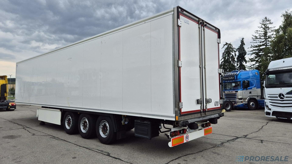 KRONE COOL LINER SD mrazírenský - MULTITEMP - dělící stěna + agregát CARRIER VECTOR 1950 Mt - Semiremorcă frigider: Foto 3 KRONE COOL LINER SD mrazírenský - MULTITEMP - dělící stěna + agregát CARRIER VECTOR 1950 Mt - Semiremorcă frigider: Foto 3