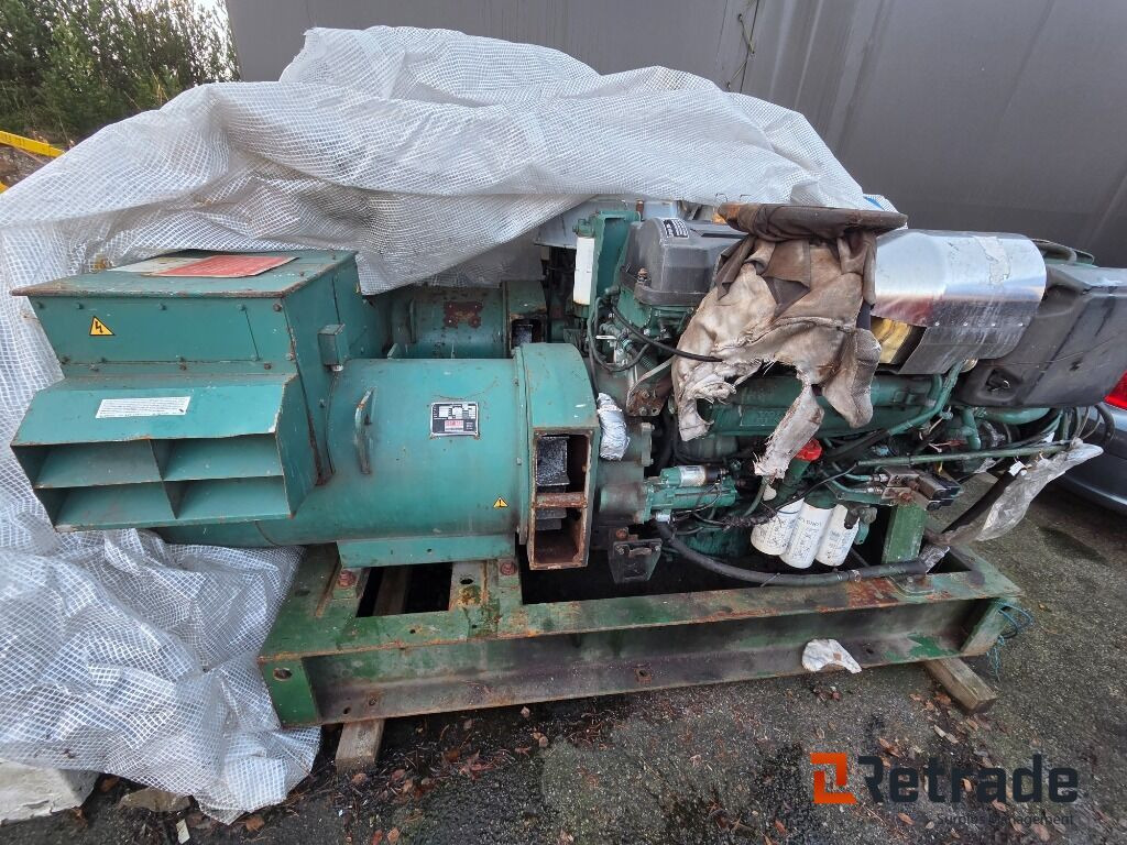 2 stk / pcs Volvo Penta D9 MG m/ Stamford generator - Generator electric: Foto 2 2 stk / pcs Volvo Penta D9 MG m/ Stamford generator - Generator electric: Foto 2