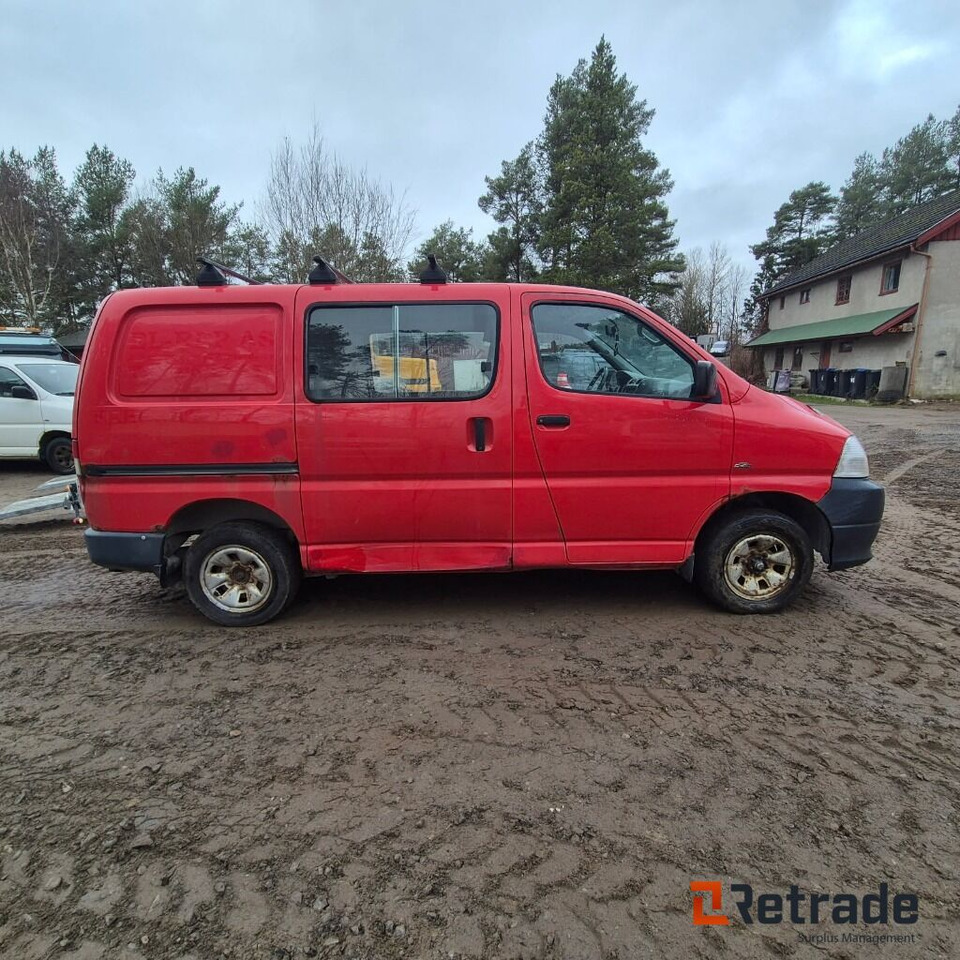 2007mod.TOYOTA HIACE 4WD - Automobil: Foto 5 2007mod.TOYOTA HIACE 4WD - Automobil: Foto 5