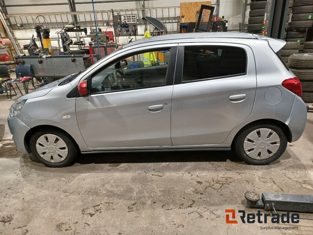 Bil Mitsubishi Space Star - Automobil: Foto 2 Bil Mitsubishi Space Star - Automobil: Foto 2