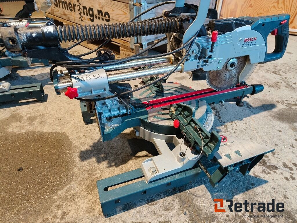 Diverse utstyr Bosch GCM 8 SJL + GTA 3800 - Echipamente de constructii: Foto 5 Diverse utstyr Bosch GCM 8 SJL + GTA 3800 - Echipamente de constructii: Foto 5